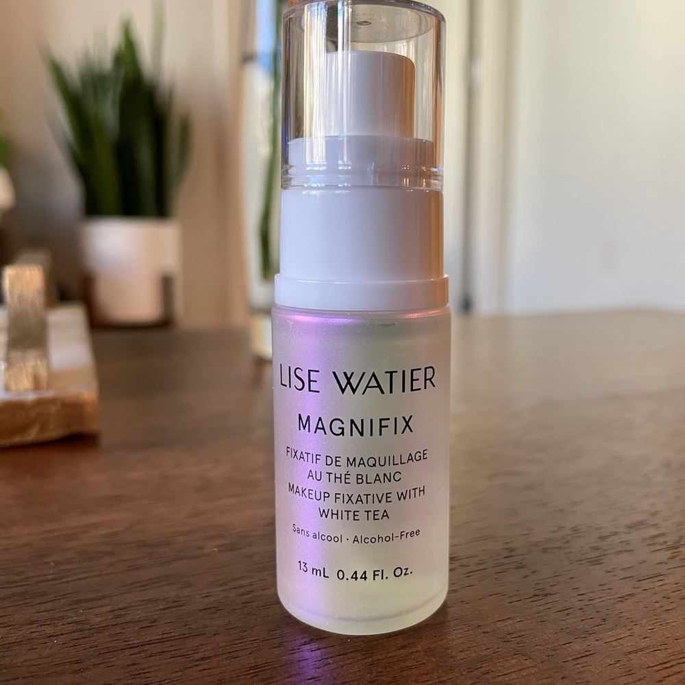 Lise Watier Magnative Makeup Fixative Spray- Deluxe Samples NEW .44 fl oz